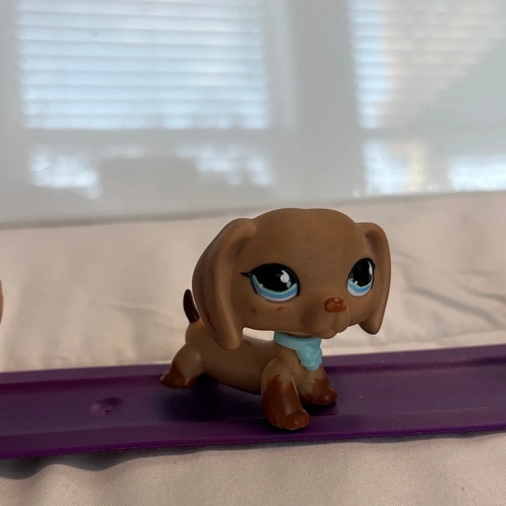 Littlest Pet Shop Trio - Cat Orange, Dog Brown, and Dog Gray - Picture 3 of 4